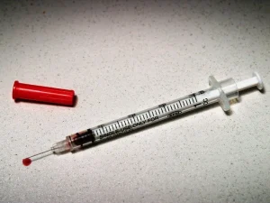 2153420-syringe-15813069331785145911-0-600x450.webp.webp