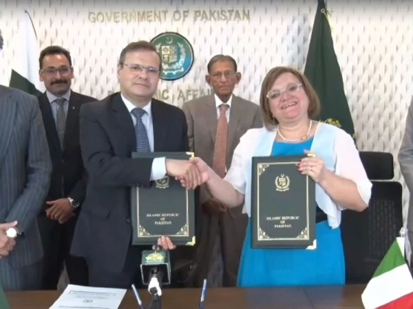 itlay-and-pakistan-sign1782740932-0-600x450.webp.webp