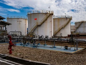 oil1784924066-0-600x450.webp.webp