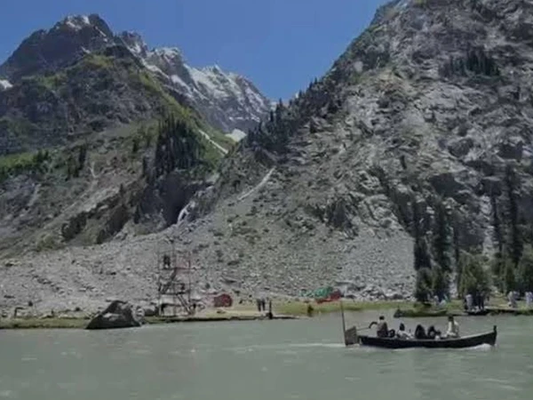 saifullahlake21783017517-0-600x450.webp.webp