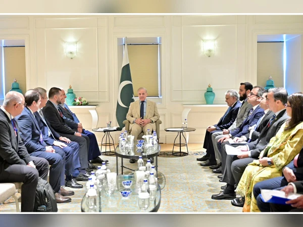 shehbaz-sharif-met-turkiye-business-groups1783153170-0-600x450.webp.webp