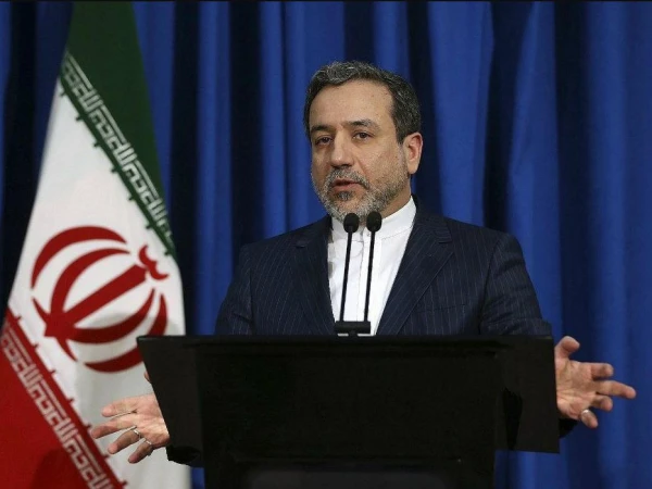 abbas-araghachi1786436146-0-600x450.webp.webp