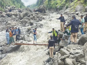 ajk-rain1787412201-0-600x450.webp.webp