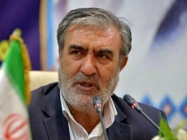 ebrahim-azizi1786960399-0-600x450.webp.webp