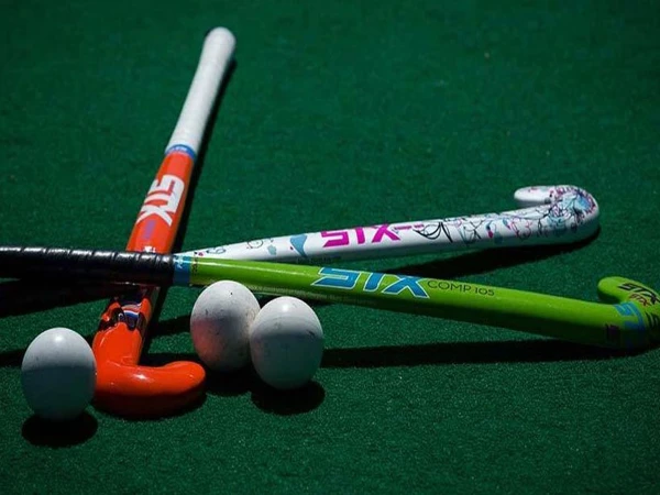 hockey1764238532-0-600x450.webp.webp