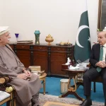 mehmood-khan-achakzai-and-shahbaz-sharif1786377109-0-600x450.webp.webp
