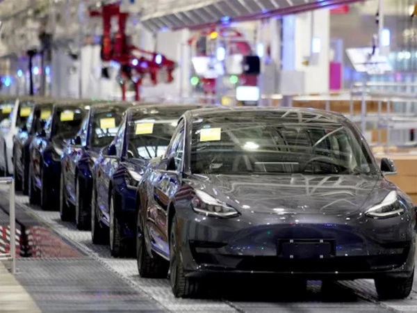 tesla1787486292-0-600x450.webp.webp