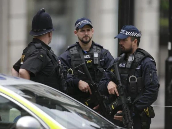 uk-force1785494855-0-600x450.webp.webp
